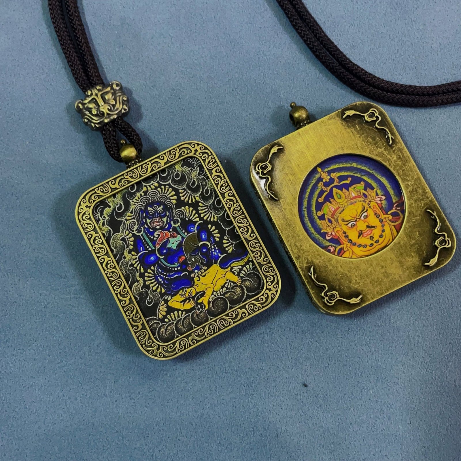 black jambhala black gold handmade tibetan thangka amulet pendant antique bronze 1 21 2.jpg black jambhala black gold handmade tibetan thangka amulet pendant antique bronze 1 21 2.jpg