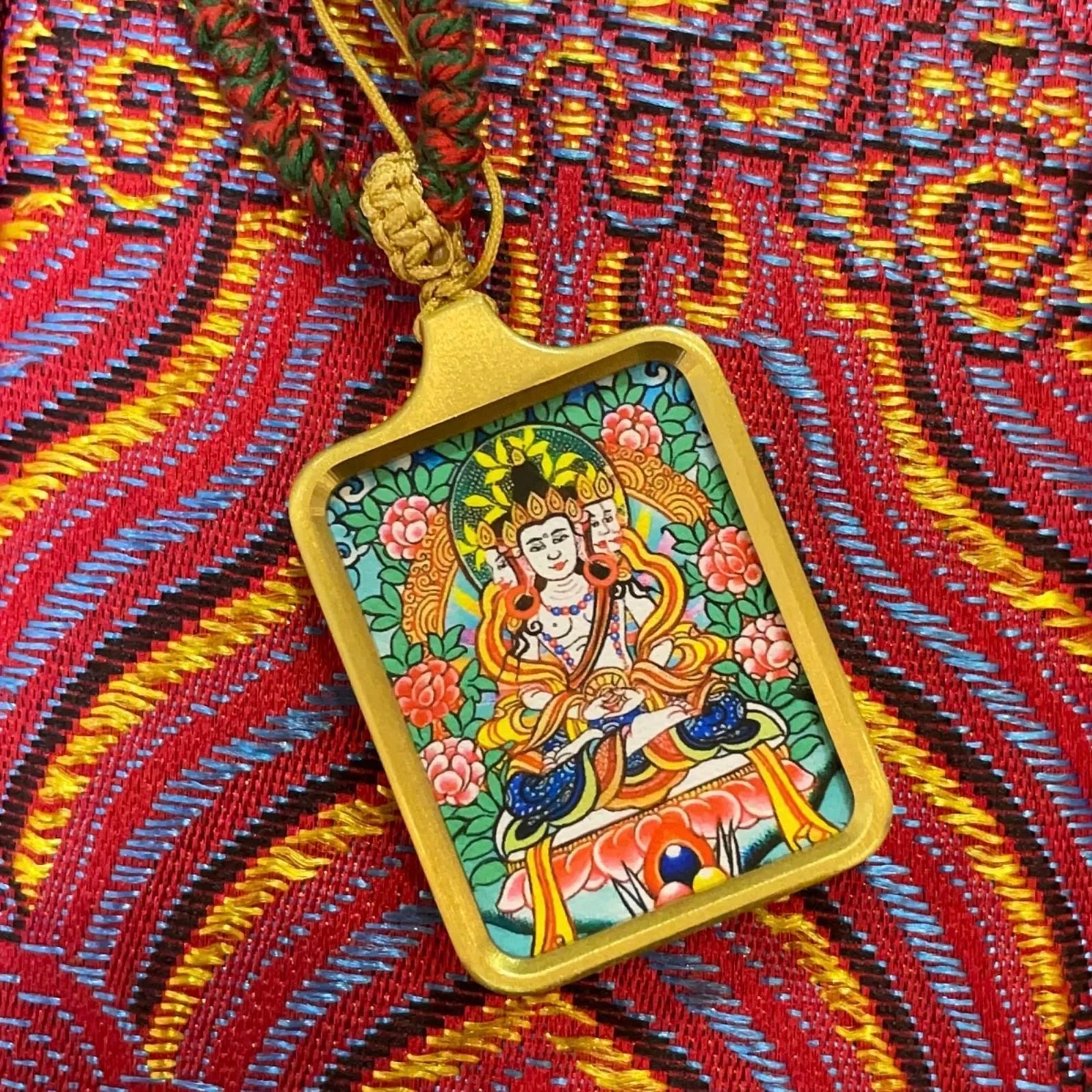 vairocana buddha solid brass tibetan thangka pendant with handwoven cord3 15.jpg vairocana buddha solid brass tibetan thangka pendant with handwoven cord3 15.jpg
